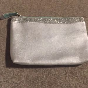 Makeup bag